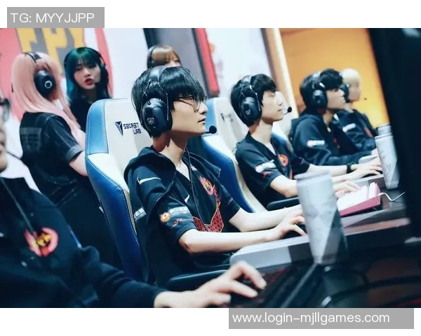 DOTA2焦点FPX战队的战术分析与技术创新探讨实时新闻 DOTA2焦点FPX战队的战术分析与技术创新探讨实时新闻